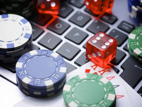 Top Reasons to Consider Playing Online Slots Games
