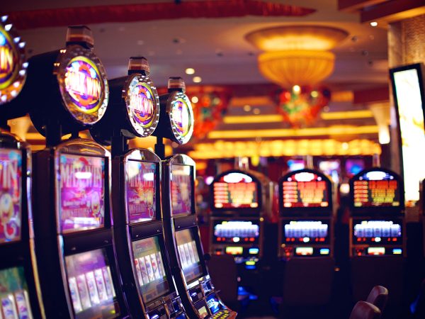 Bonuses to Make Online Casinos More Attractive