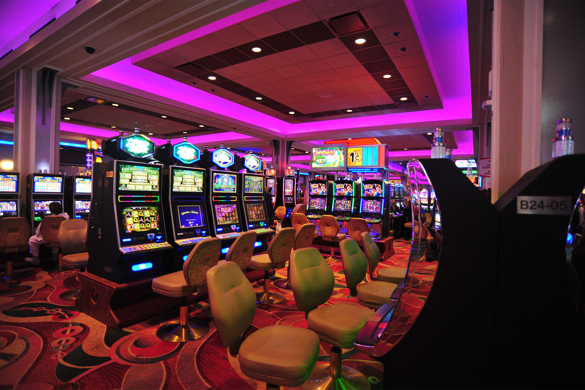 What are the ways to win at Online Slot Machines?